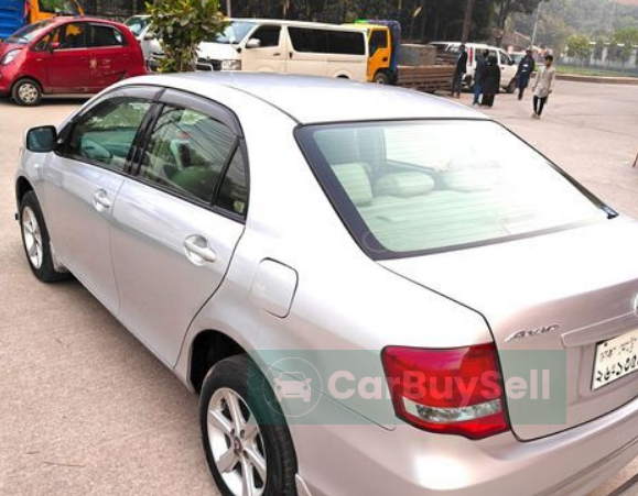Toyota Axio 2008